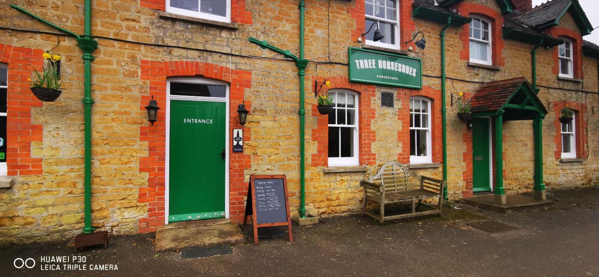 The Three Horseshoes Inn Bridport Εξωτερικό φωτογραφία