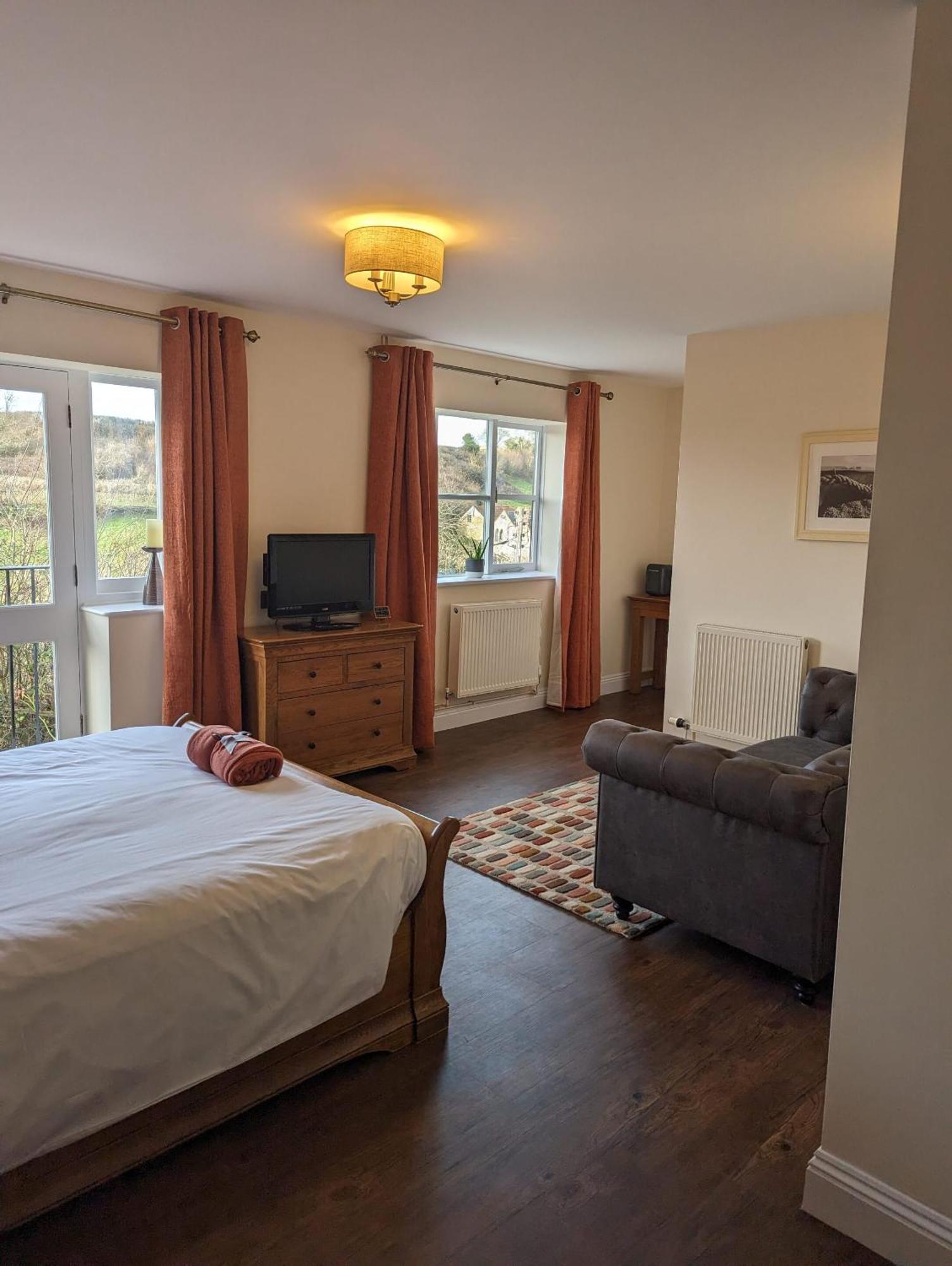 The Three Horseshoes Inn Bridport Εξωτερικό φωτογραφία