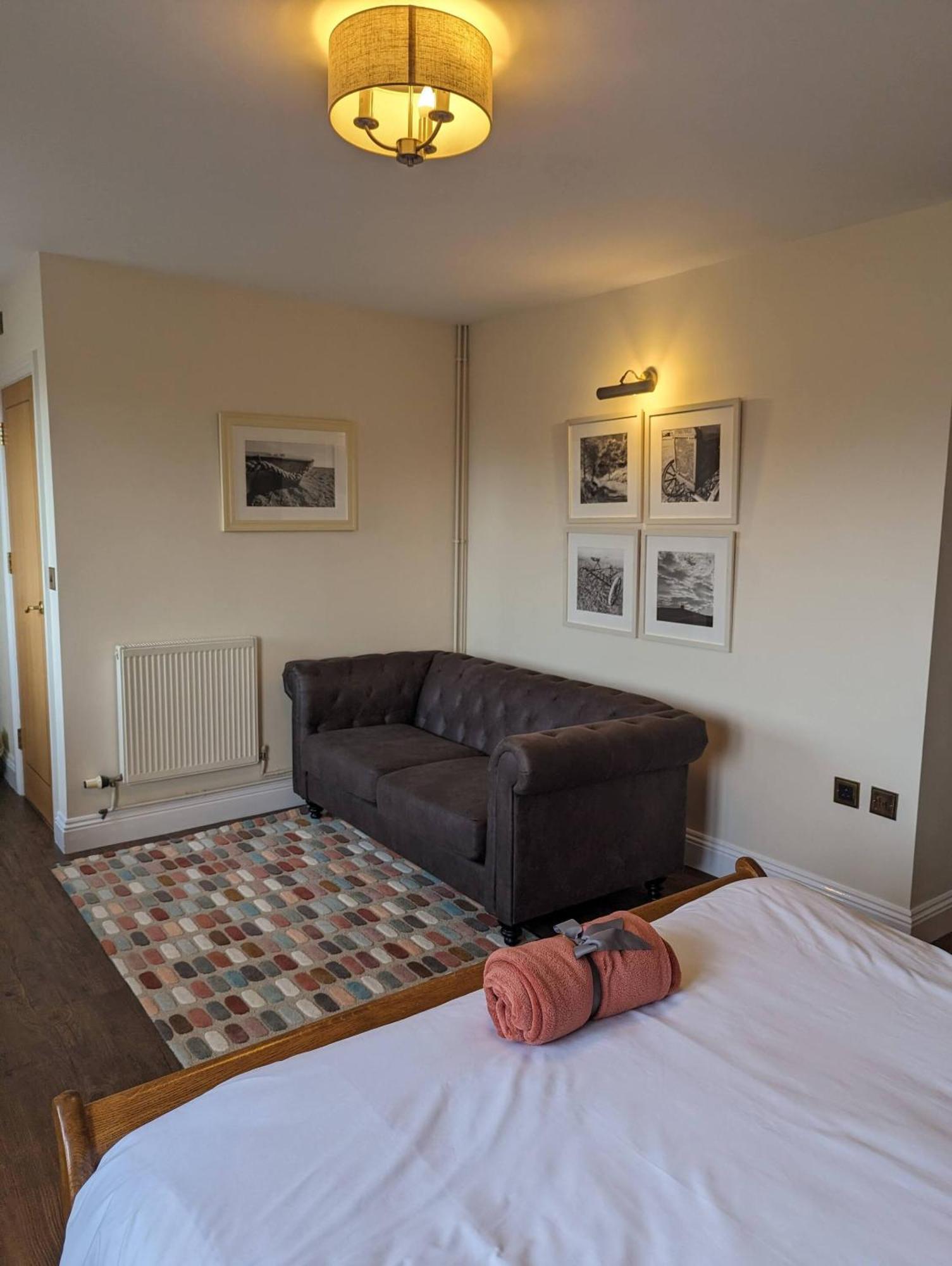 The Three Horseshoes Inn Bridport Εξωτερικό φωτογραφία